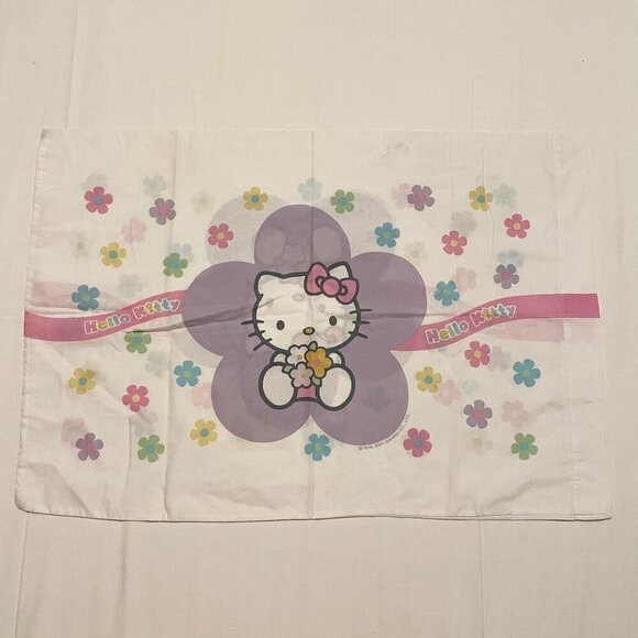 Vintage 2001 Hello Kitty Pillowcase 29 x 20 Inch - Picture 1 of 16